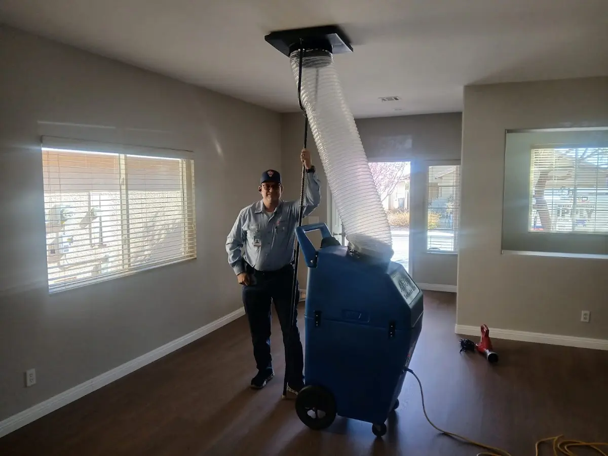Professional Emergency HVAC Repair work inside a Manalapan home